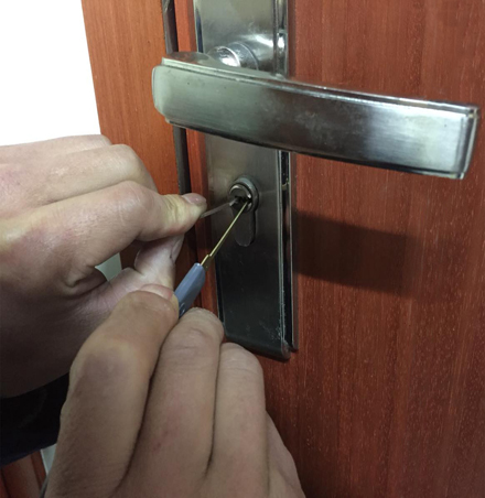 新建附近开锁 新建附近上门开锁